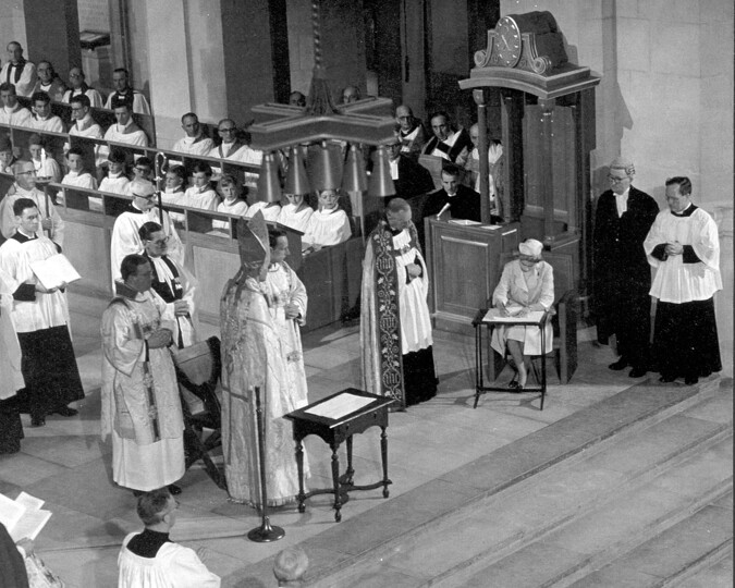 Photograph of the Queen signing the Sentence of Consecration